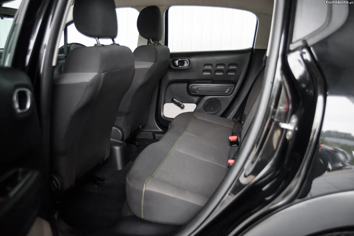 Citroën C3 1.2 PureTech Feel Pack — fotografia 8