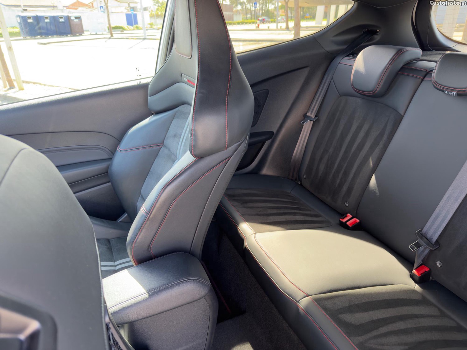 Ford Fiesta ST X 1.5 Ecoboost — fotografia 2