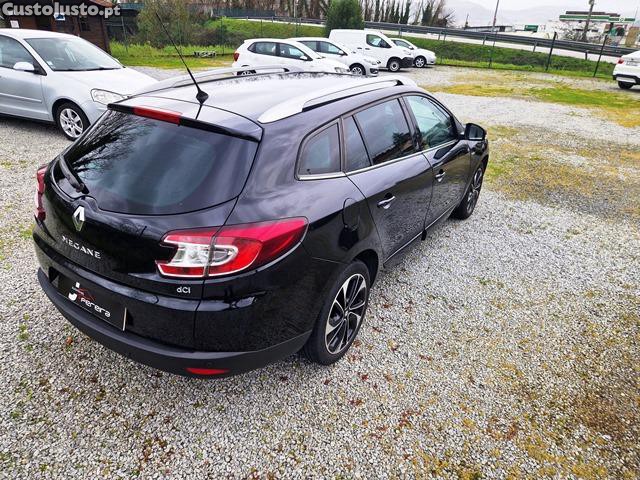 Renault Mégane 1.5 DCI 110CV BOSE — fotografia 5
