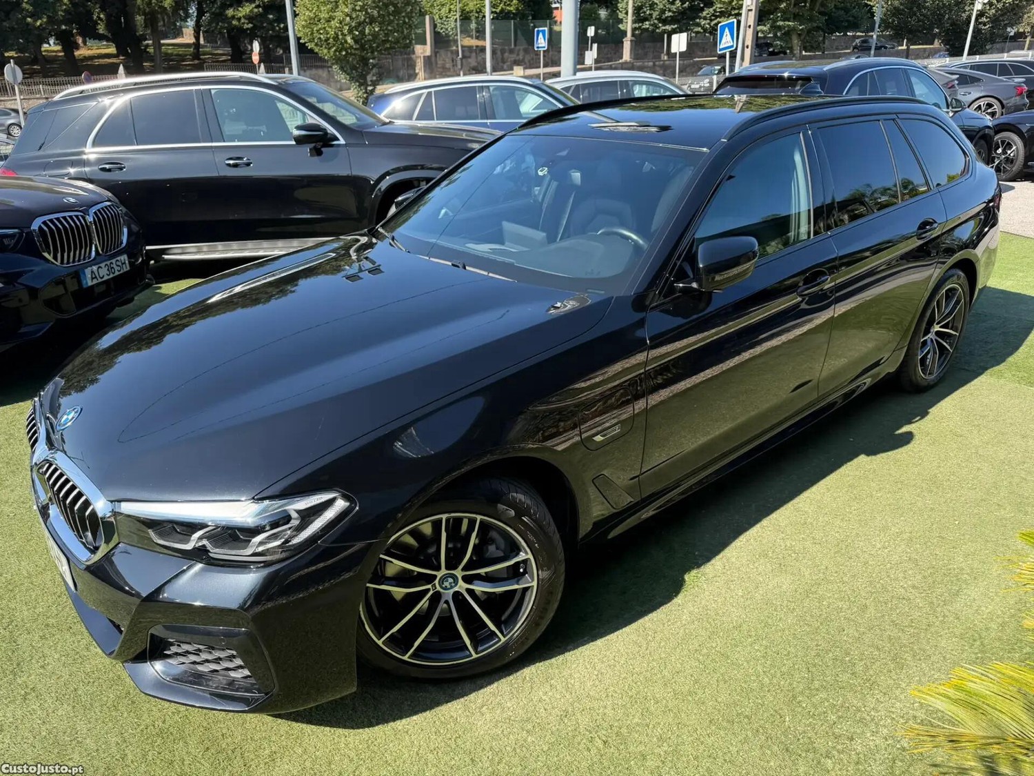 BMW 520 e Pack M — fotografia 26