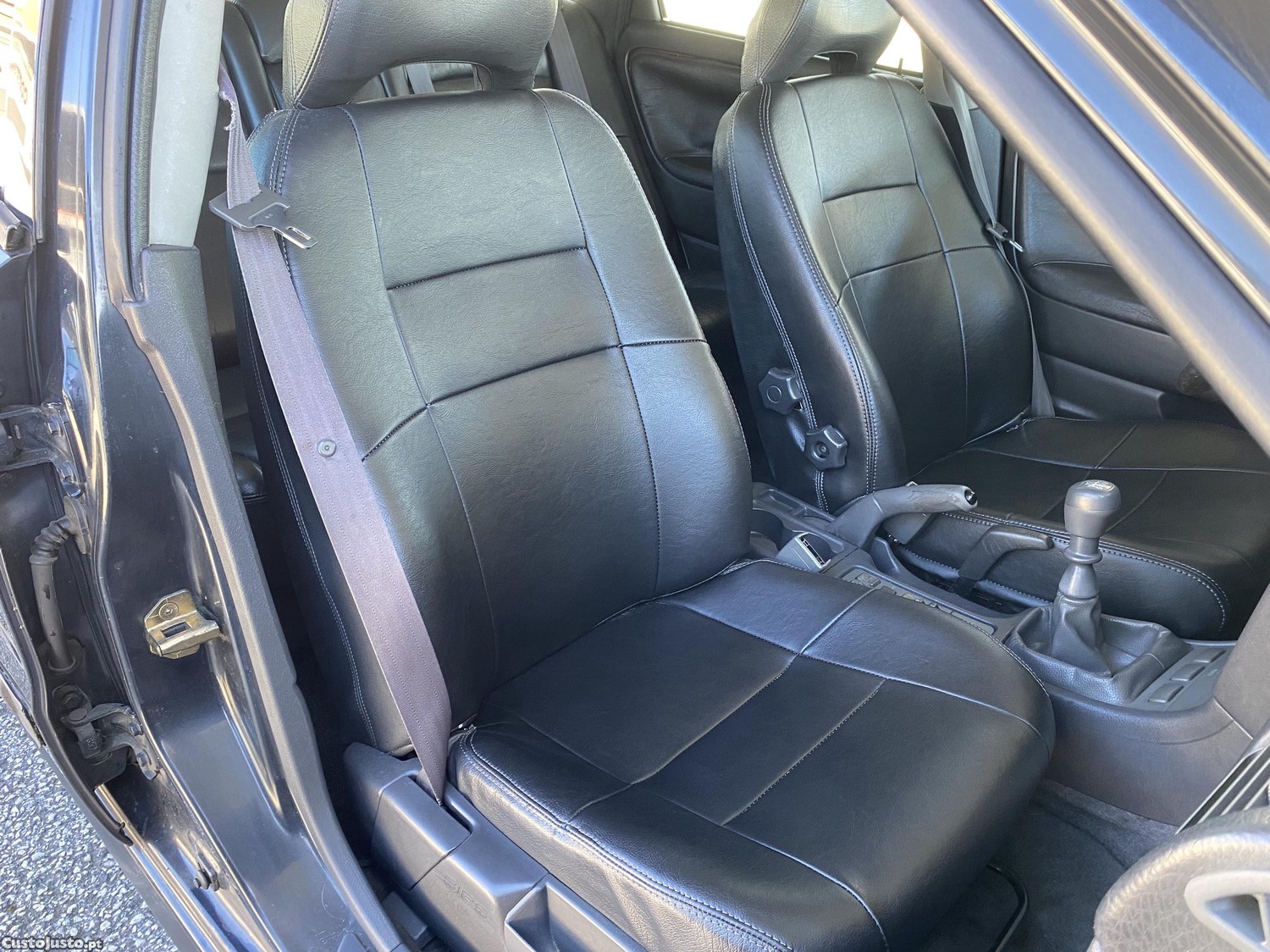 Volvo V40 1.6i16V — fotografia 7