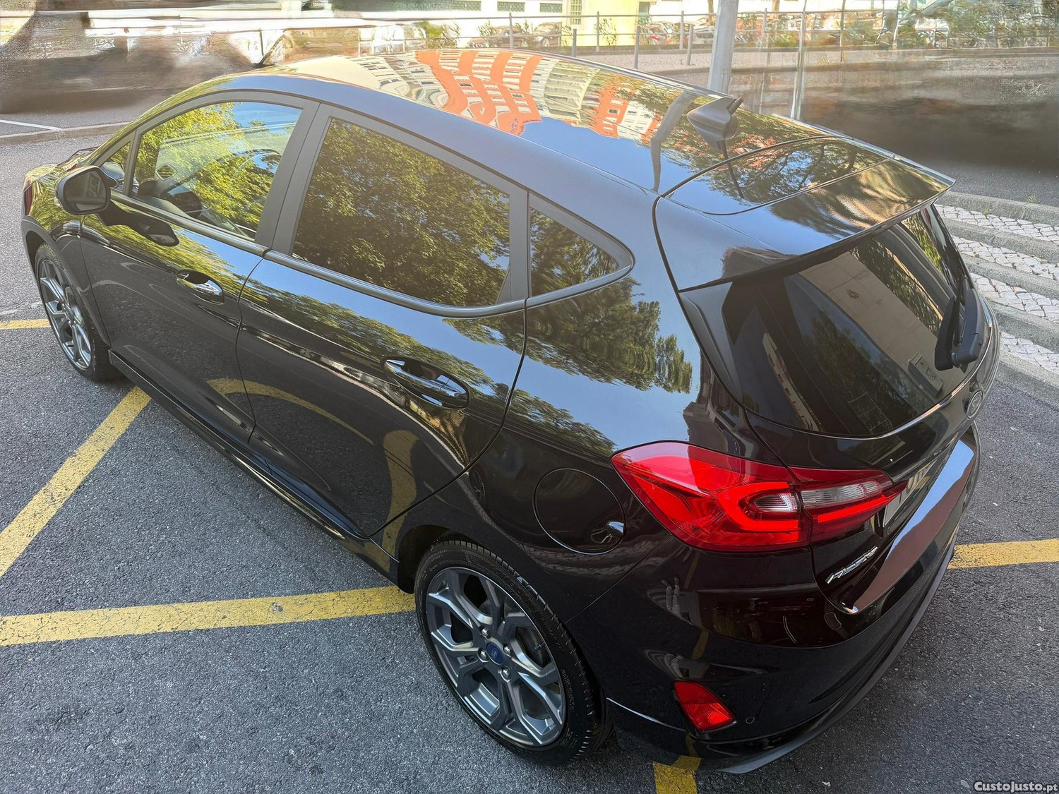 Ford Fiesta 1.0 EcoBoost S&S ST-LINE — fotografia 21