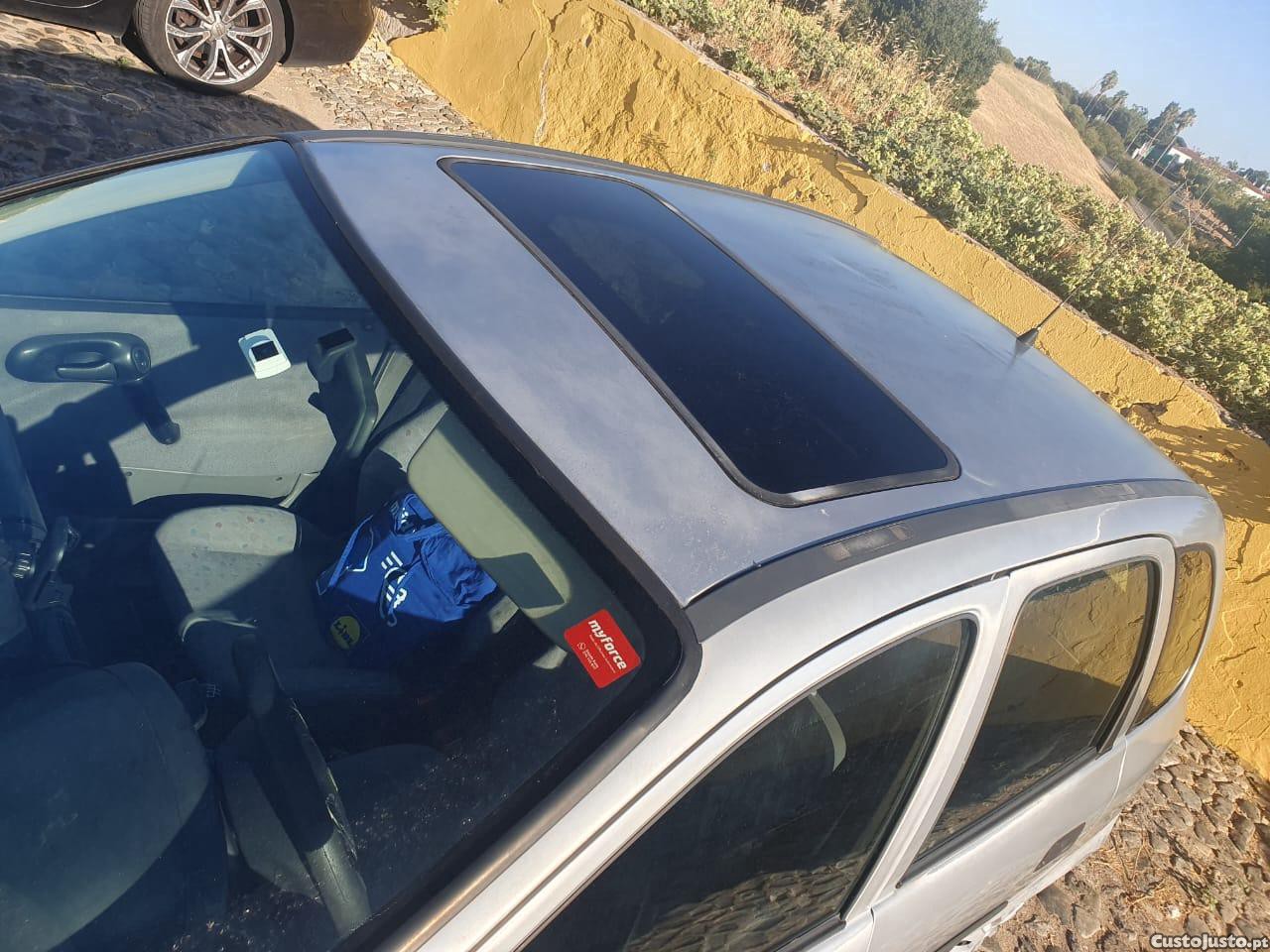 Opel Corsa B 1.5 TD — fotografia 3