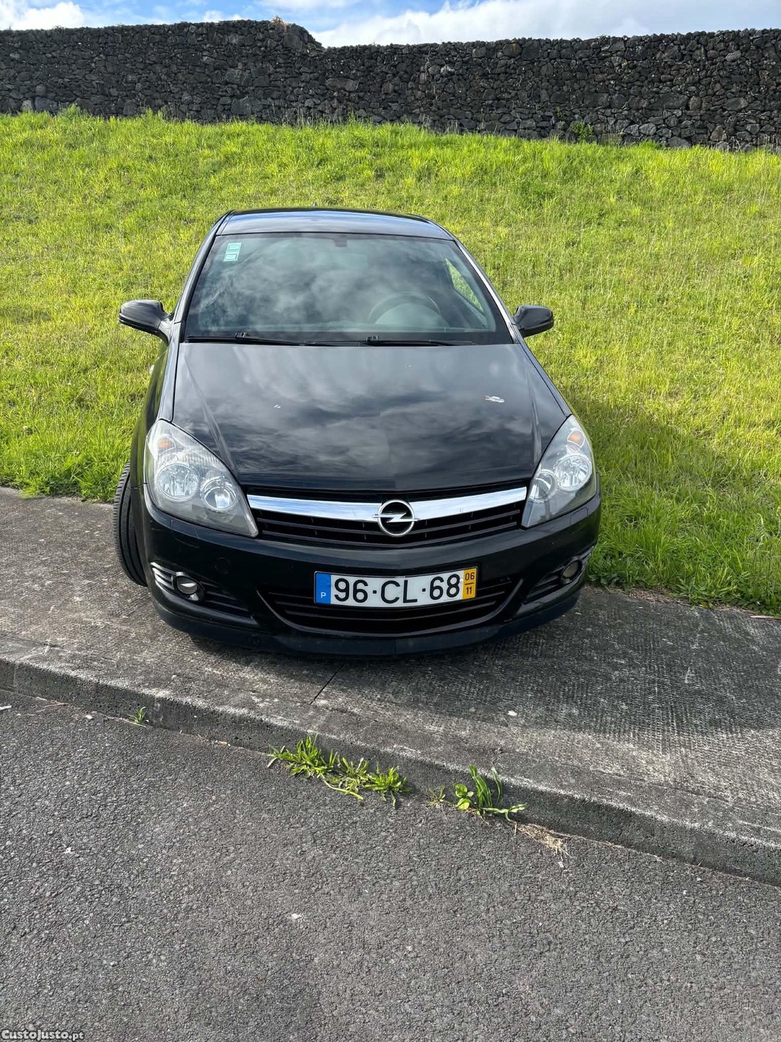 Opel Astra Gtc — fotografia 2