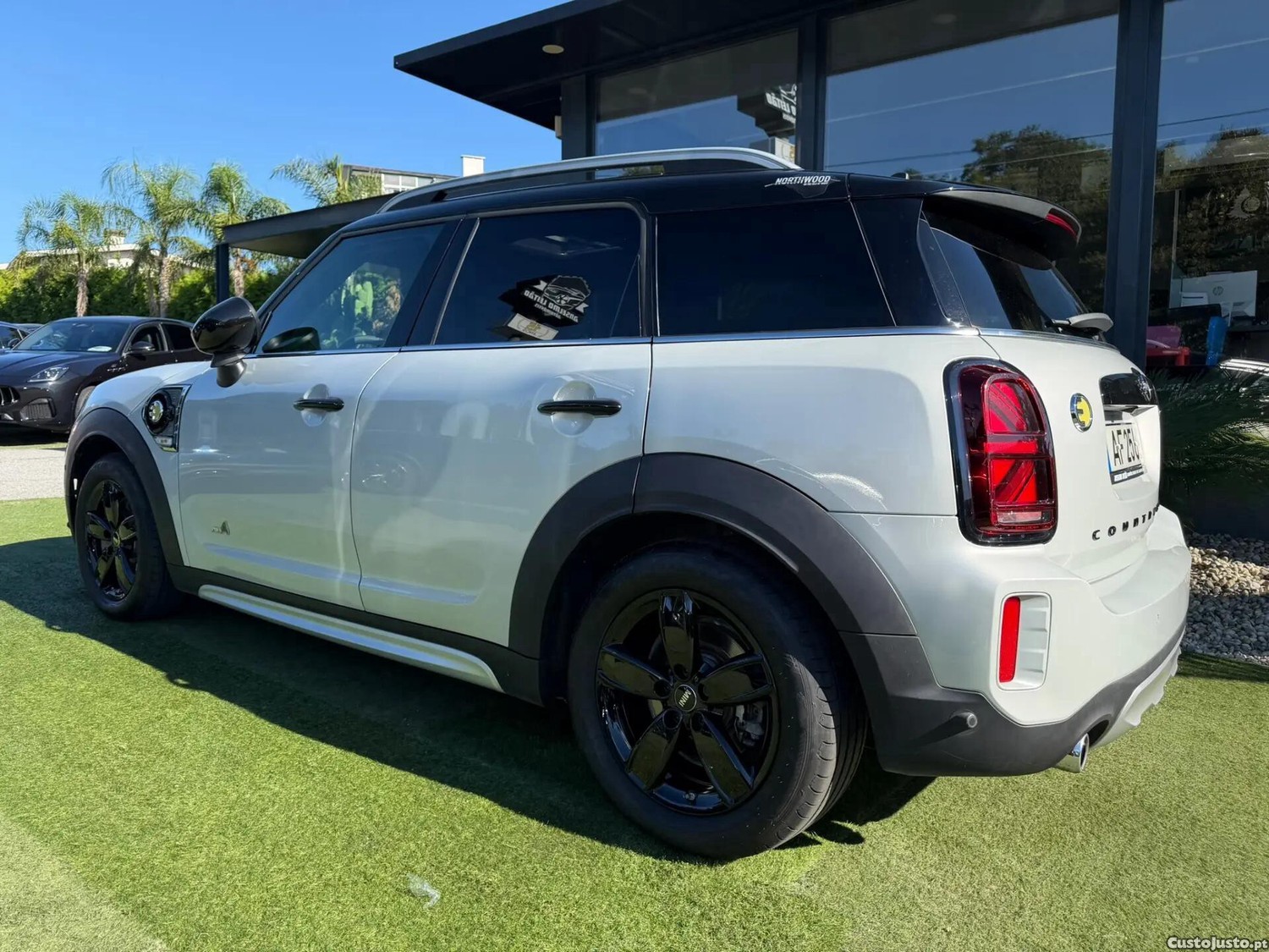 MINI Countryman Cooper SE ALL4 Northwood Edition Auto — fotografia 16