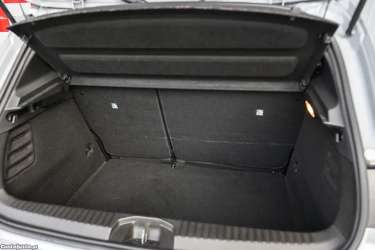 Renault Clio 1.5 Blue dCi Evolution — fotografia 4
