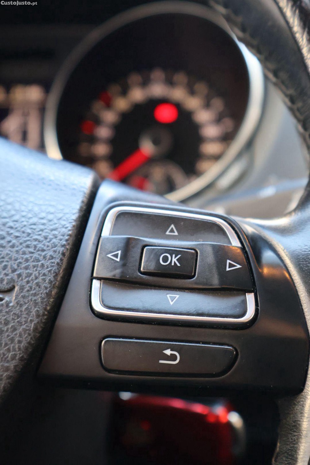 Volkswagen Golf 2.0 Tdi 5 Portas — fotografia 10