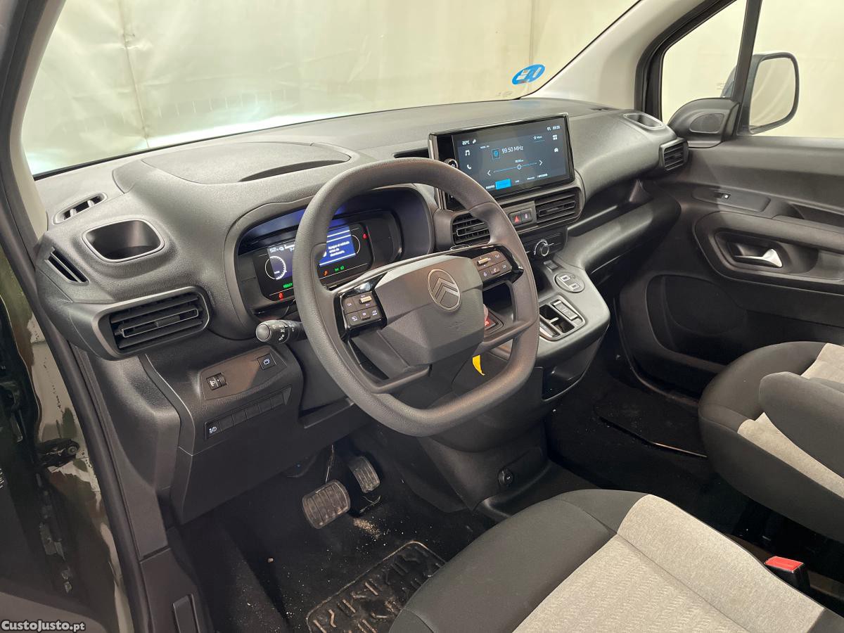 Citroën e-Berlingo Plus — fotografia 14
