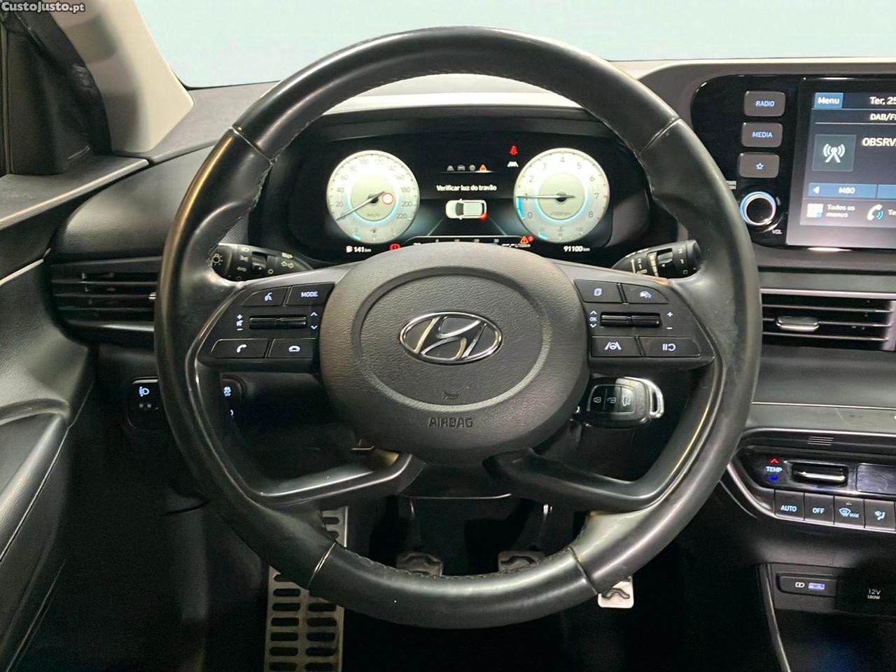 Hyundai Bayon 1.0 T-GDI Premium — fotografia 11