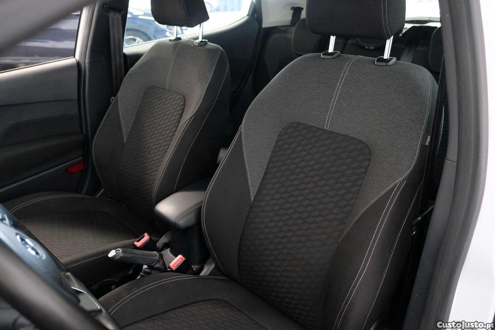 Ford Fiesta 1.0 EcoBoost S&S COOL&CONNECT — fotografia 14