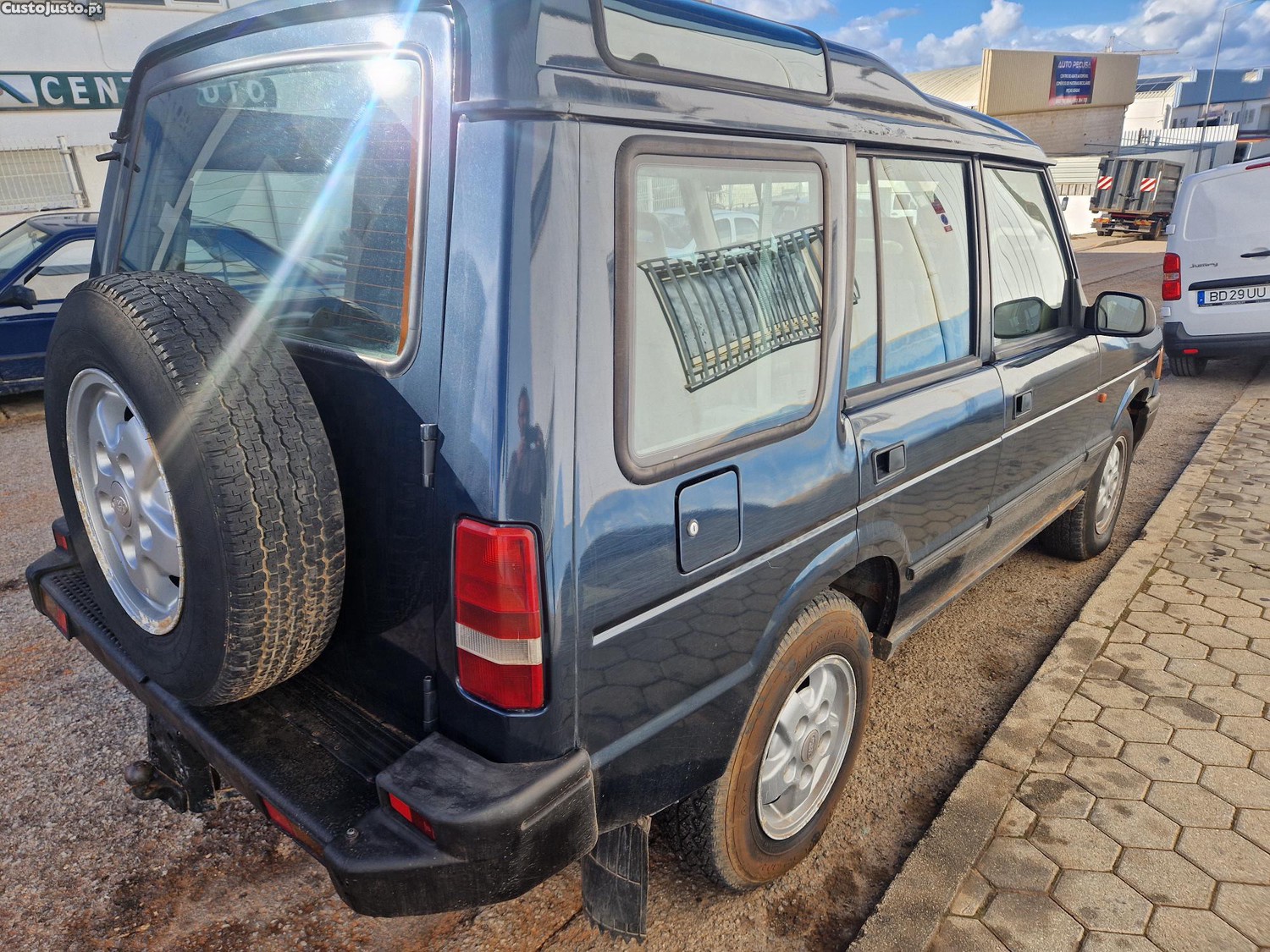 Land Rover Discovery 300Tdi — photo 4