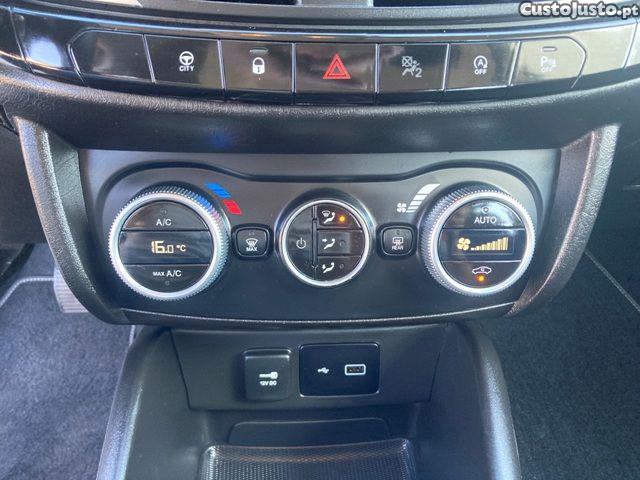 Fiat Tipo 1.3 MultiJet Life — fotografia 8