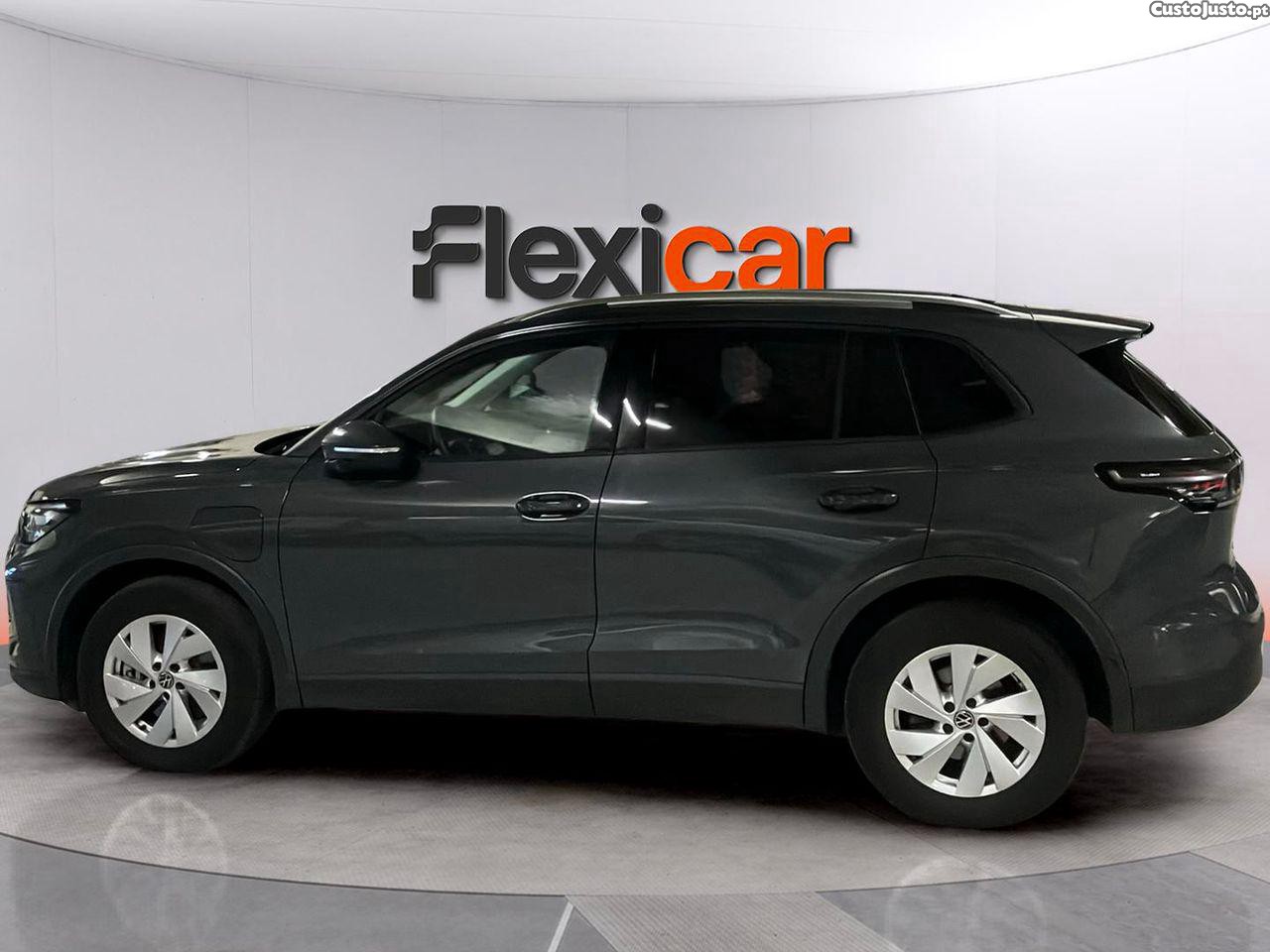 VW Tiguan 1.5 TSI eHybrid Urban DSG - 24 — photo 5