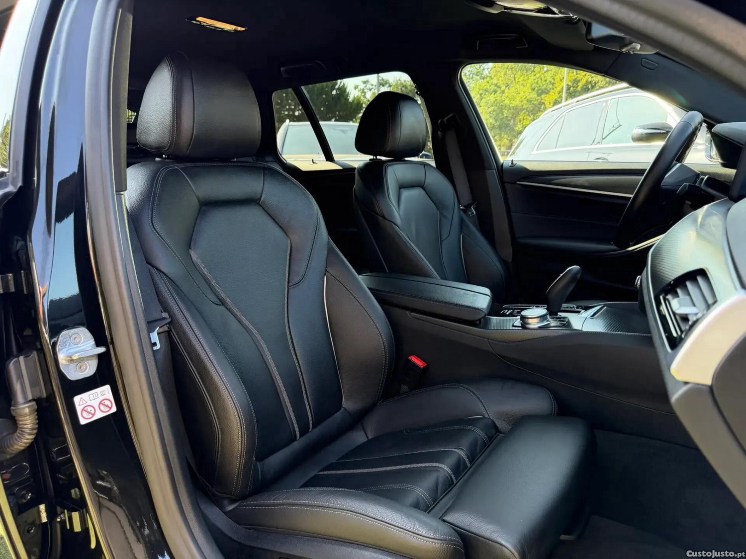 BMW 520 e Pack M — fotografia 13