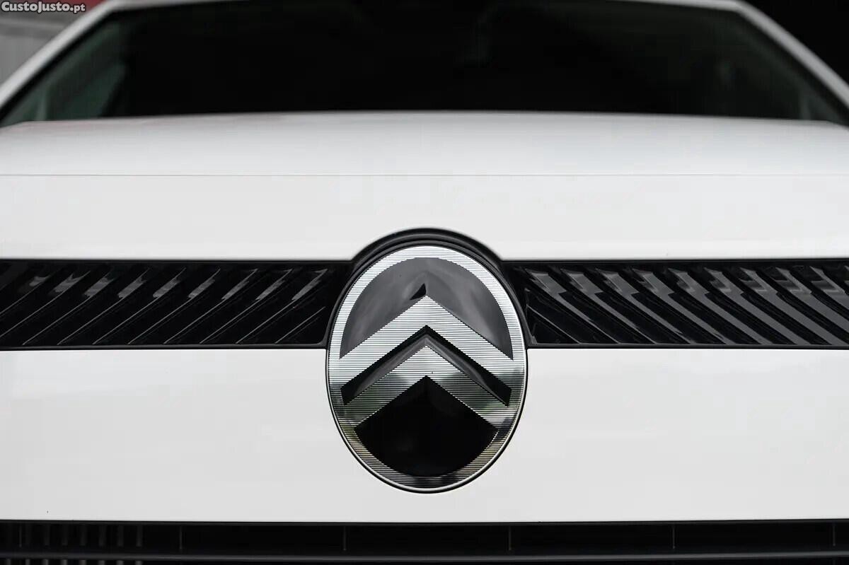Citroën C3 Aircross 1.2 PureTech Plus — fotografia 17