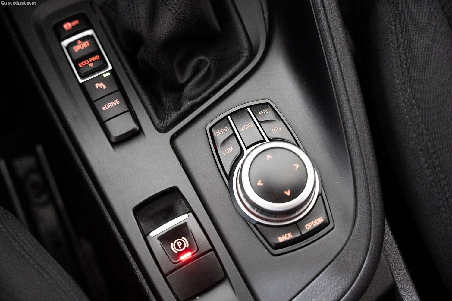BMW X1 25 e xDrive Corporate Edition — fotografia 6