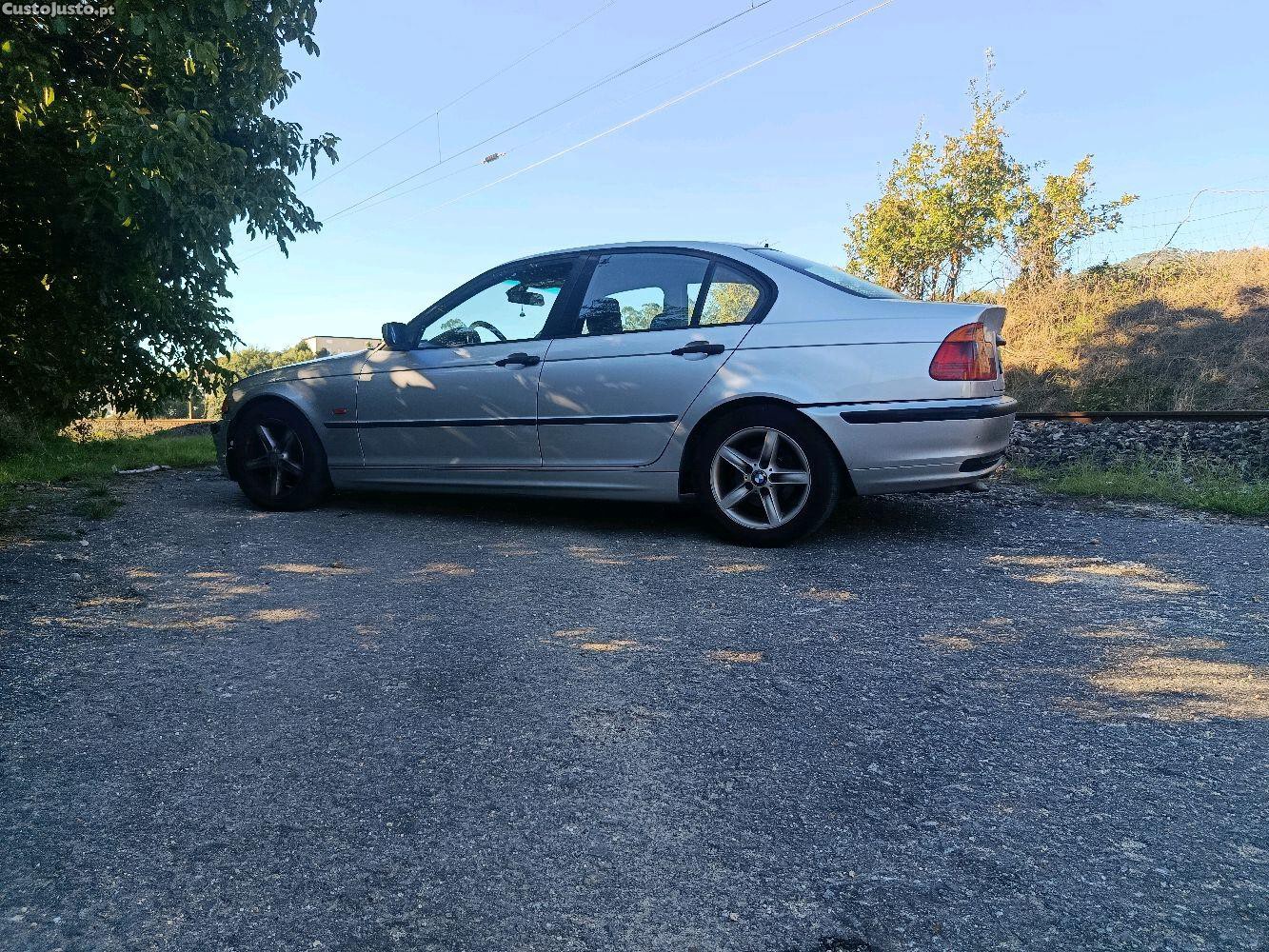 BMW 320 e46 — fotografia 11