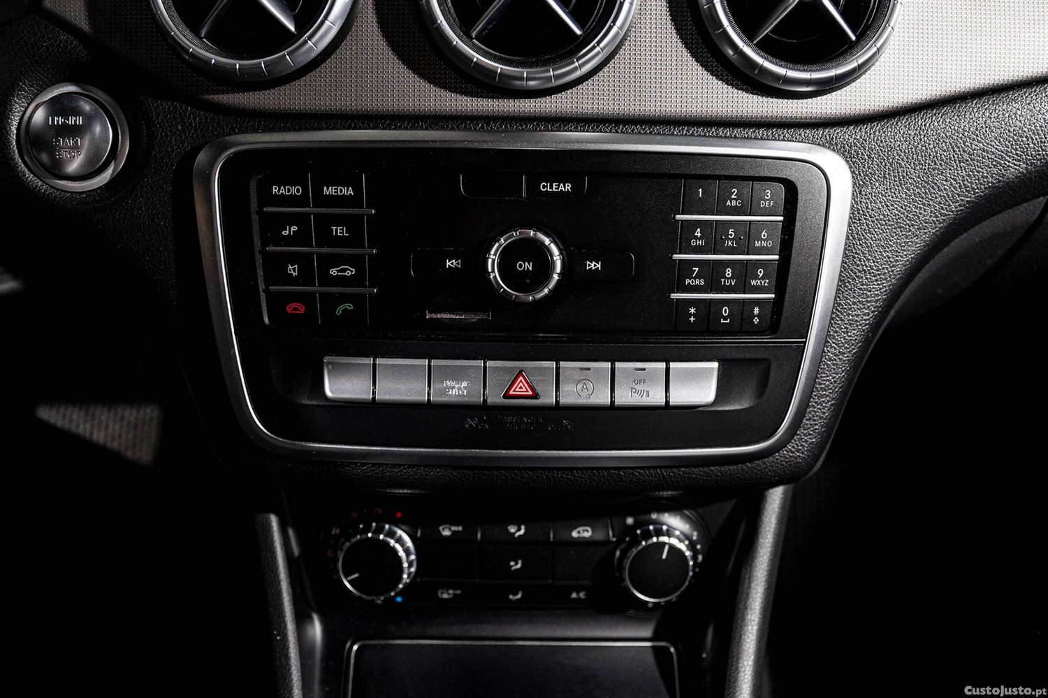 Mercedes-Benz CLA 200 d Urban Aut. — fotografia 10