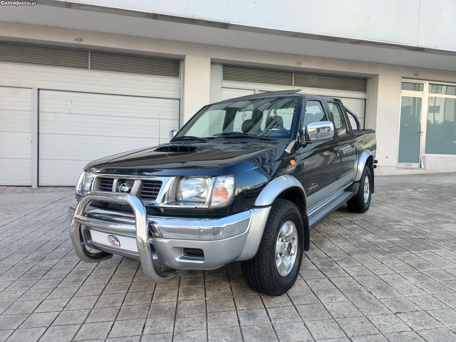 Nissan Navara 2.5 td 104cv azimute — fotografia 18