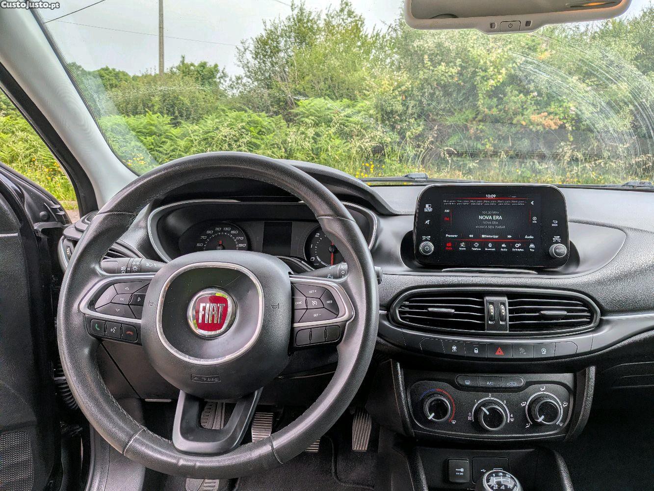 Fiat Tipo 1.3 MultiJet Mirror — fotografia 5