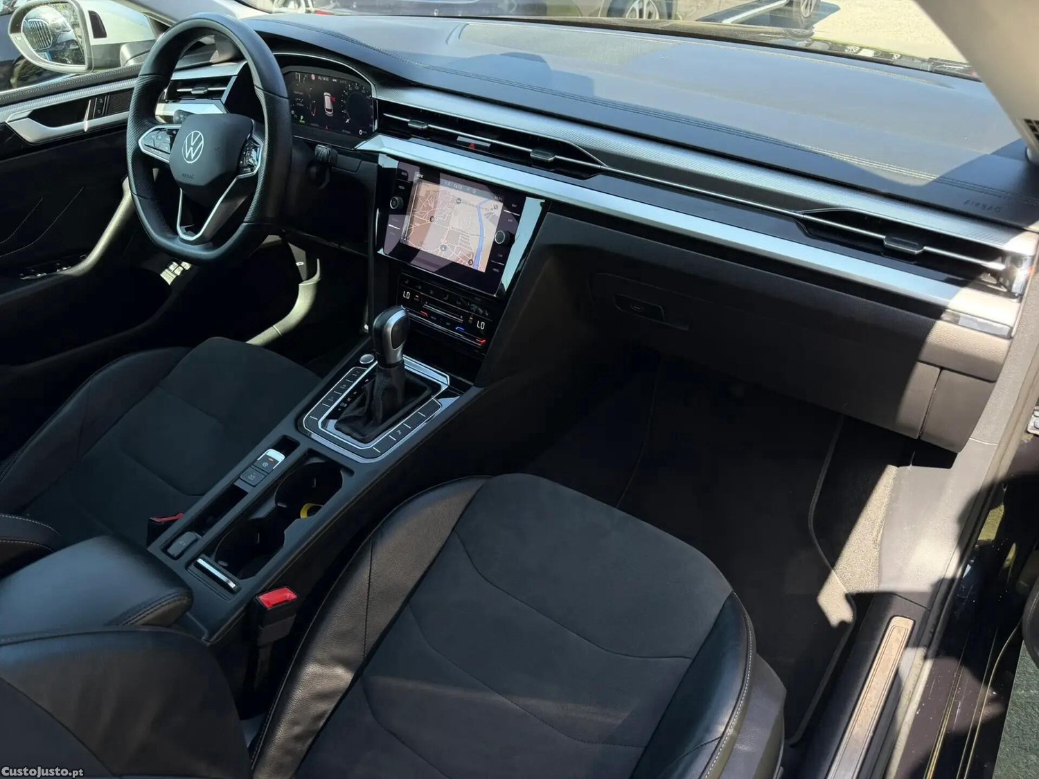 Volkswagen Arteon 1.4 TSI eHybrid Elegance — fotografia 14