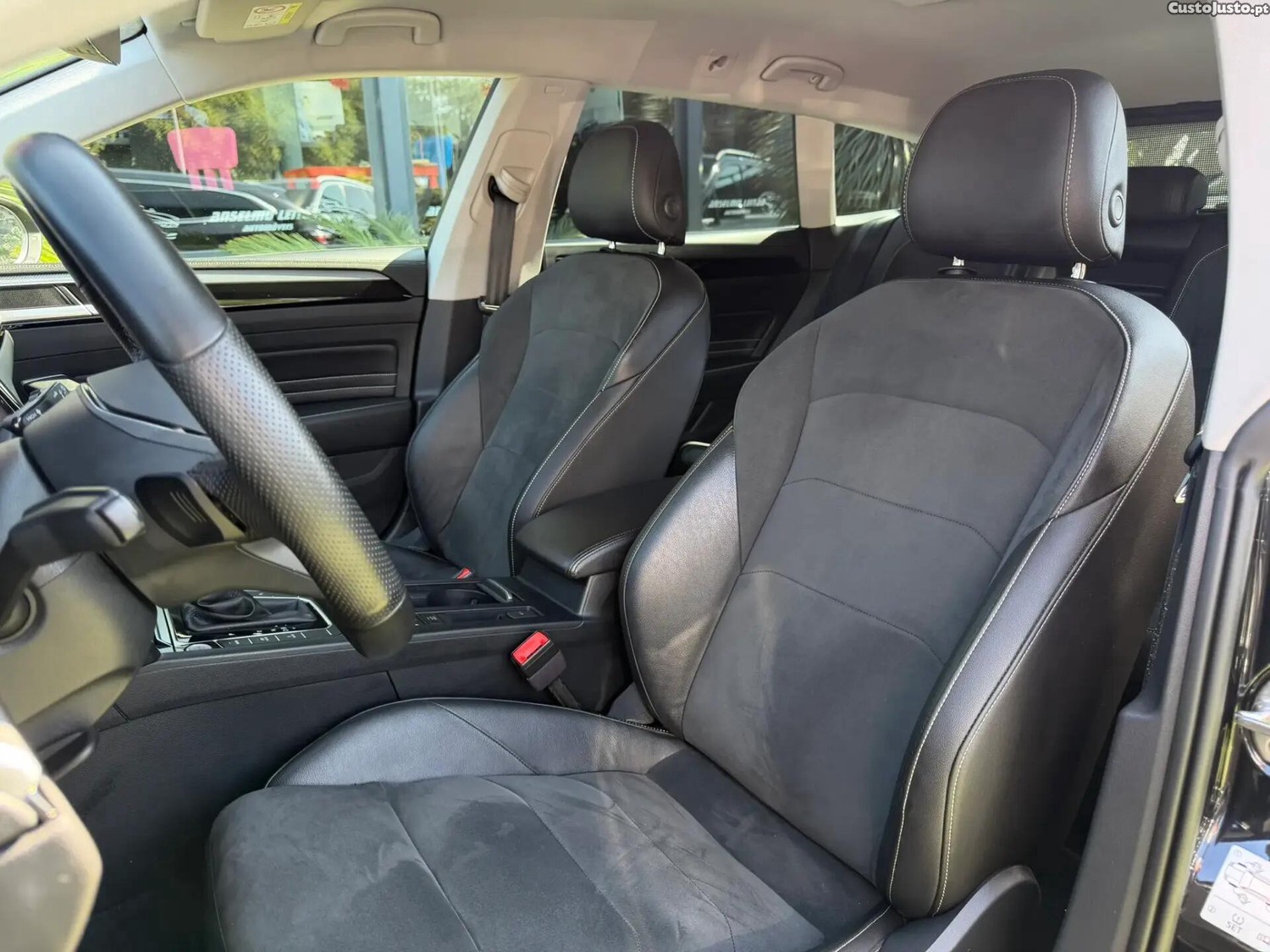 Volkswagen Arteon 1.4 TSI eHybrid Elegance — fotografia 16