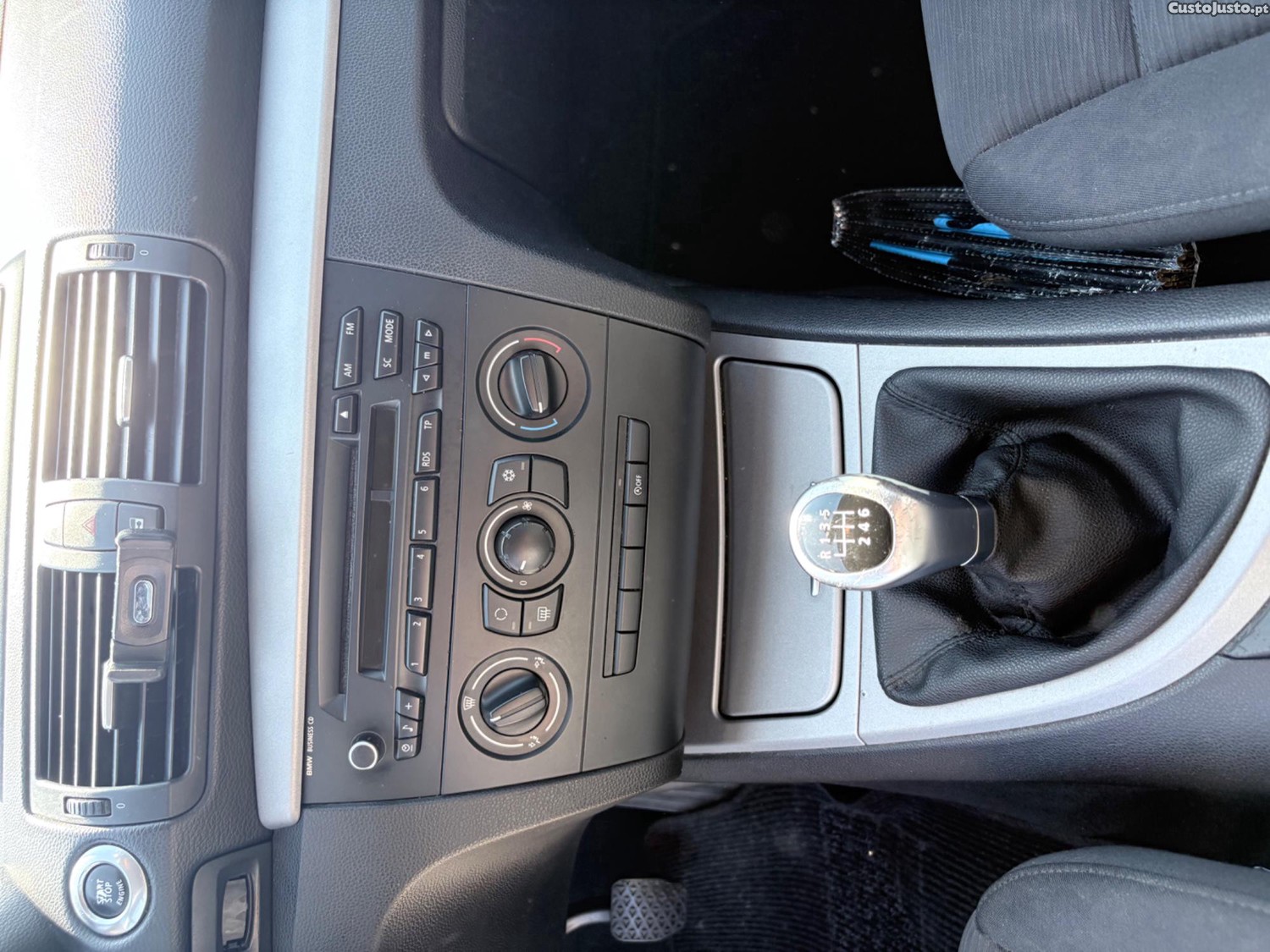 BMW 116 D — fotografia 8