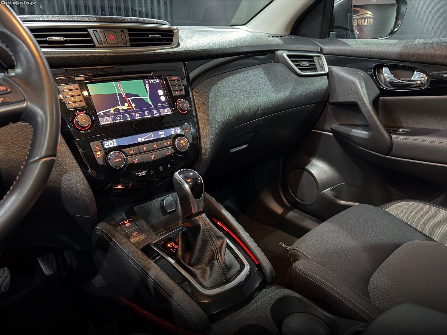 Nissan Qashqai 1.5 dCi N-Connecta DCT — fotografia 8
