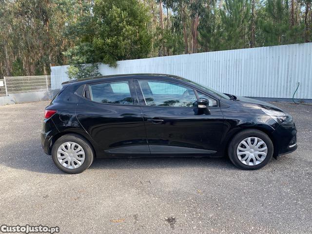 Renault Clio 1.5 DCI ZEN 90 Cv — fotografia 4