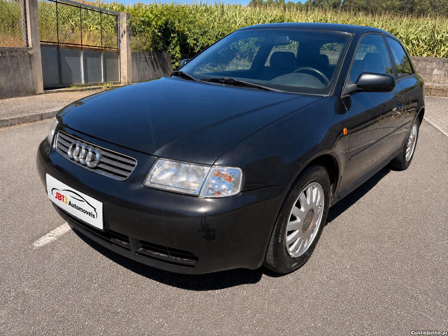Audi A3 1.6 — fotografia 11