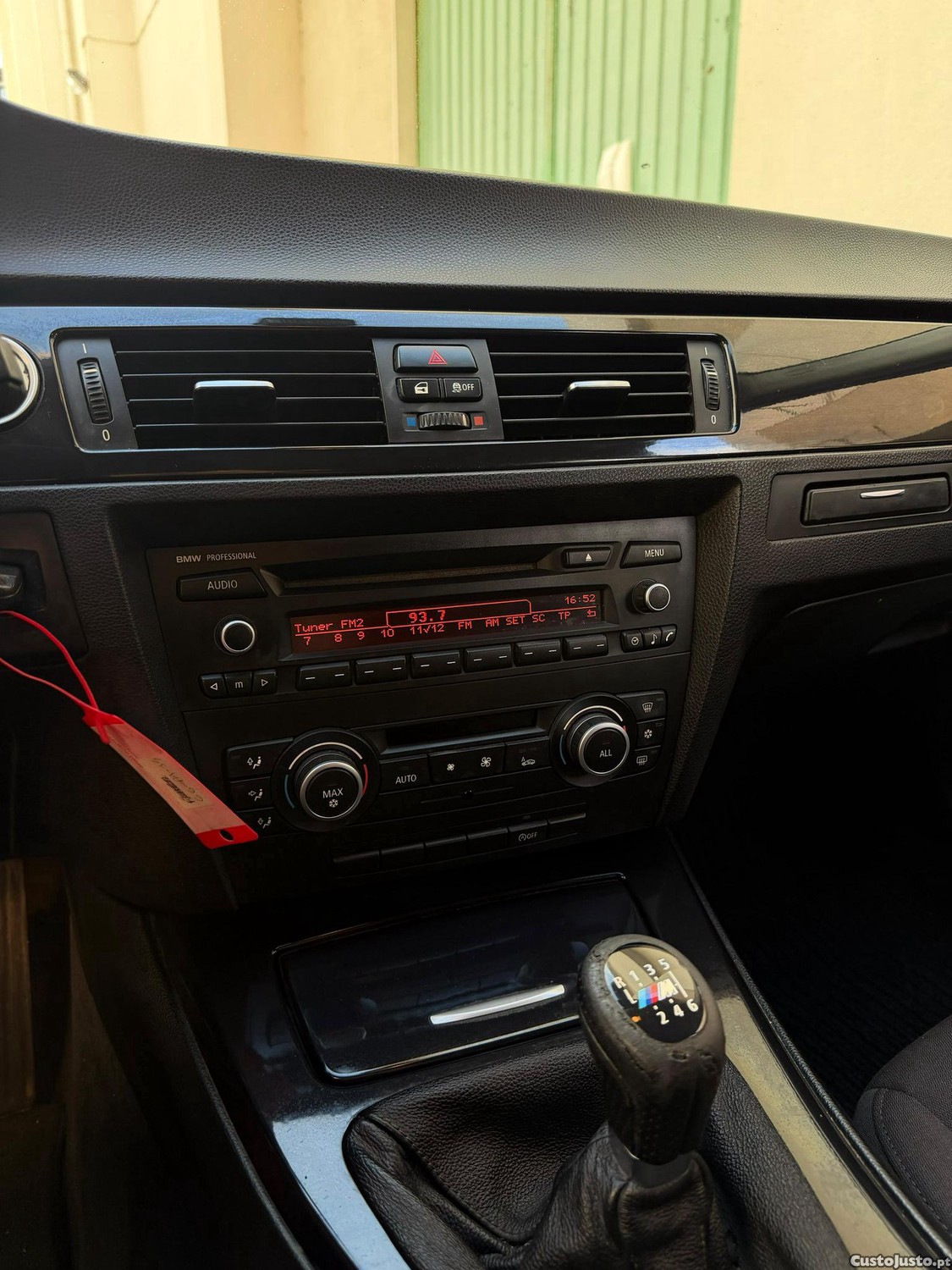 BMW 320 D Touring 184 cv — fotografia 2