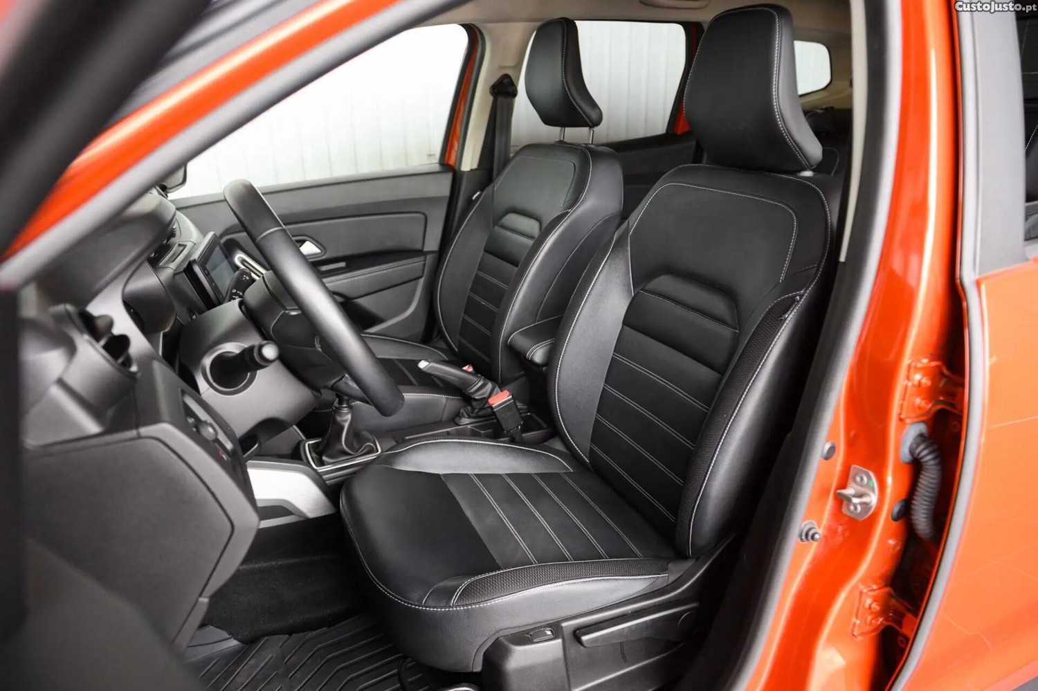 Dacia Duster 1.0 TCe Prestige — fotografia 12