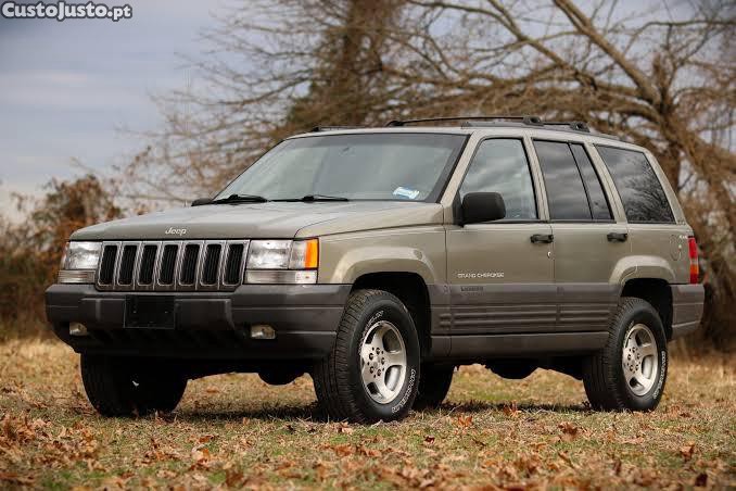 Jeep Cherokee Laredo — photo 2