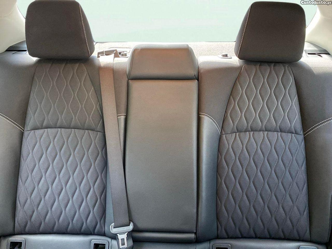 Toyota Corolla SD 1.8 Hybrid Luxury — fotografia 4