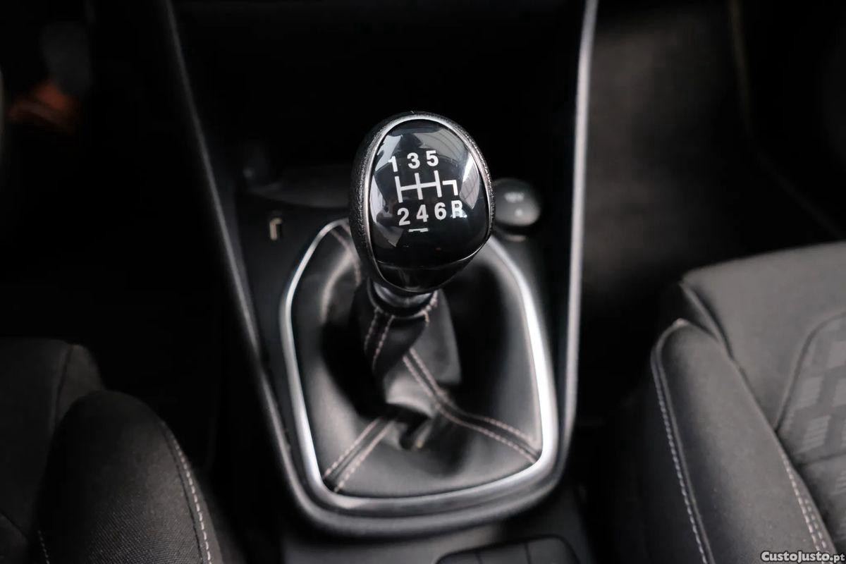 Ford Fiesta 1.0 EcoBoost S&S COOL&CONNECT — fotografia 4