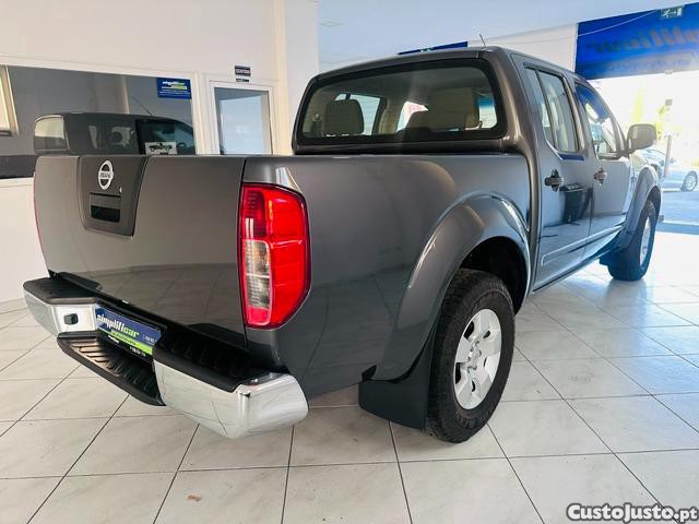 Nissan Navara 2.5 dCi 190cv 4X4 Cab/ Dupla 5 Lugares - 12 foto 4
