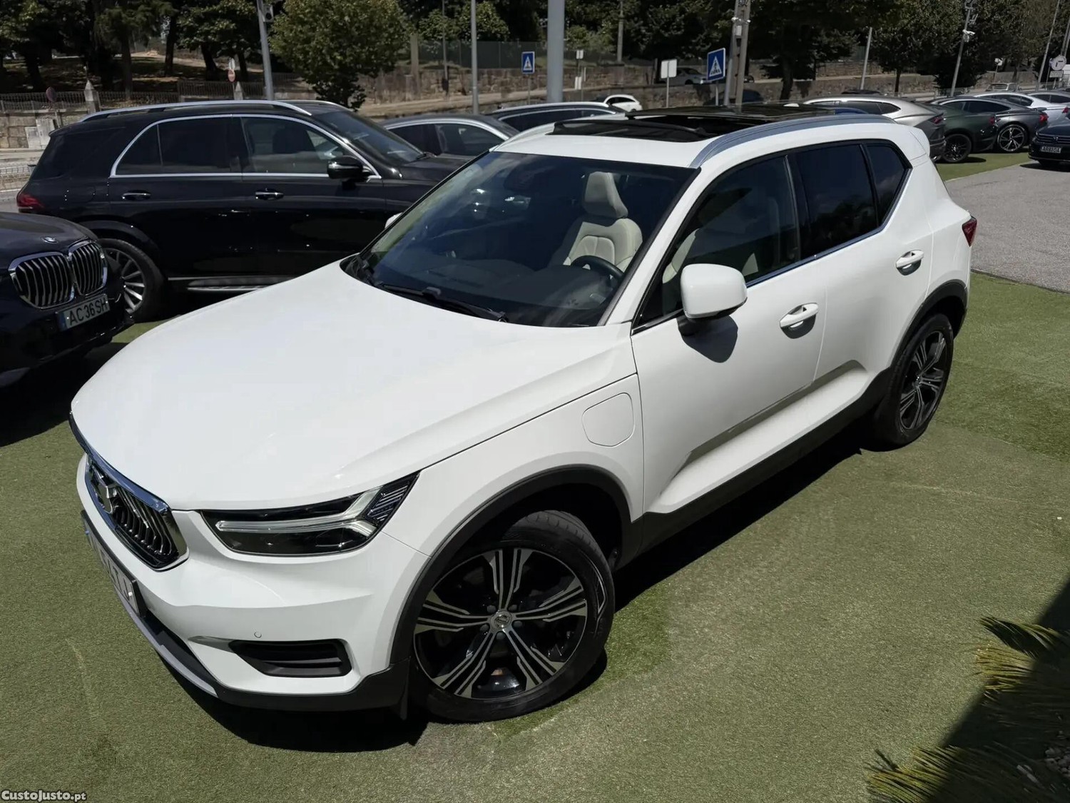 Volvo XC 40 1.5 T5 PHEV Inscription — fotografia 25