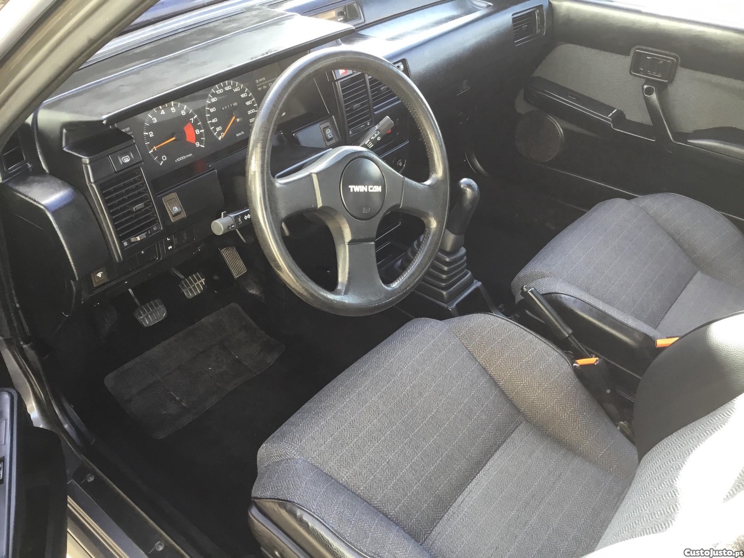 Nissan 1600 GTI — fotografia 7