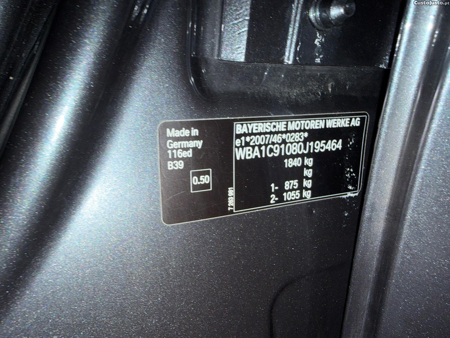 BMW 116 d EfficientDynamics — fotografia 18