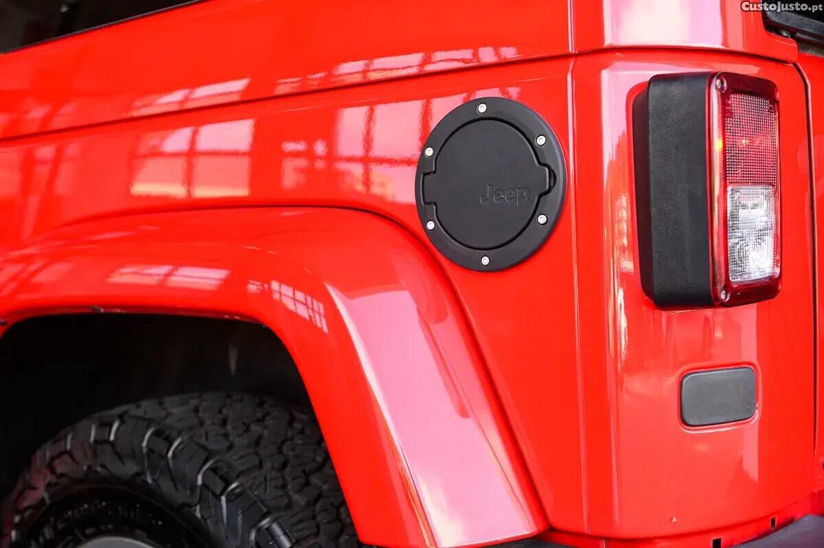 Jeep Wrangler 2.8 CRD Auto Sport — fotografia 17