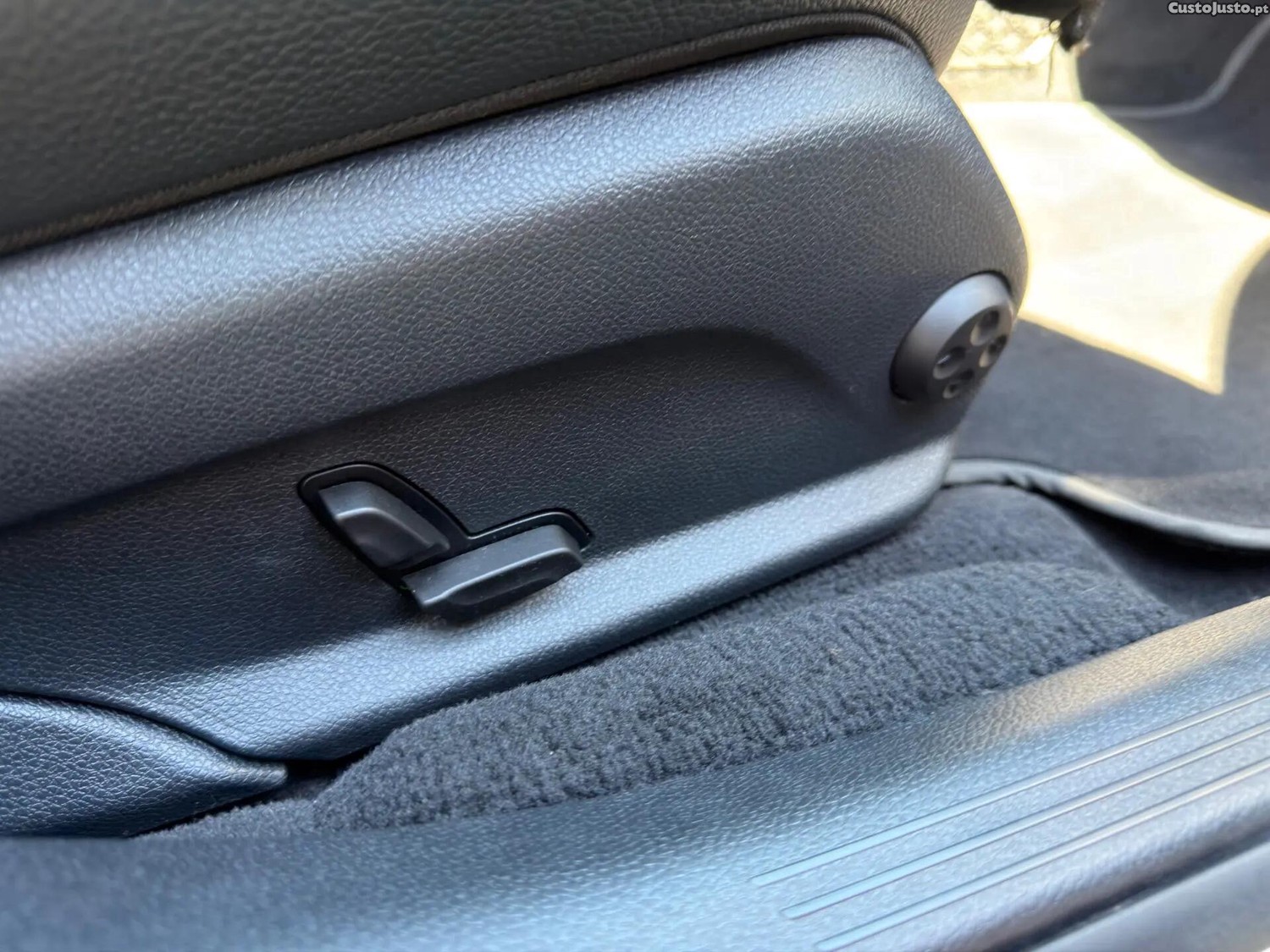 Mercedes-Benz E 220 d Avantgarde — fotografia 12