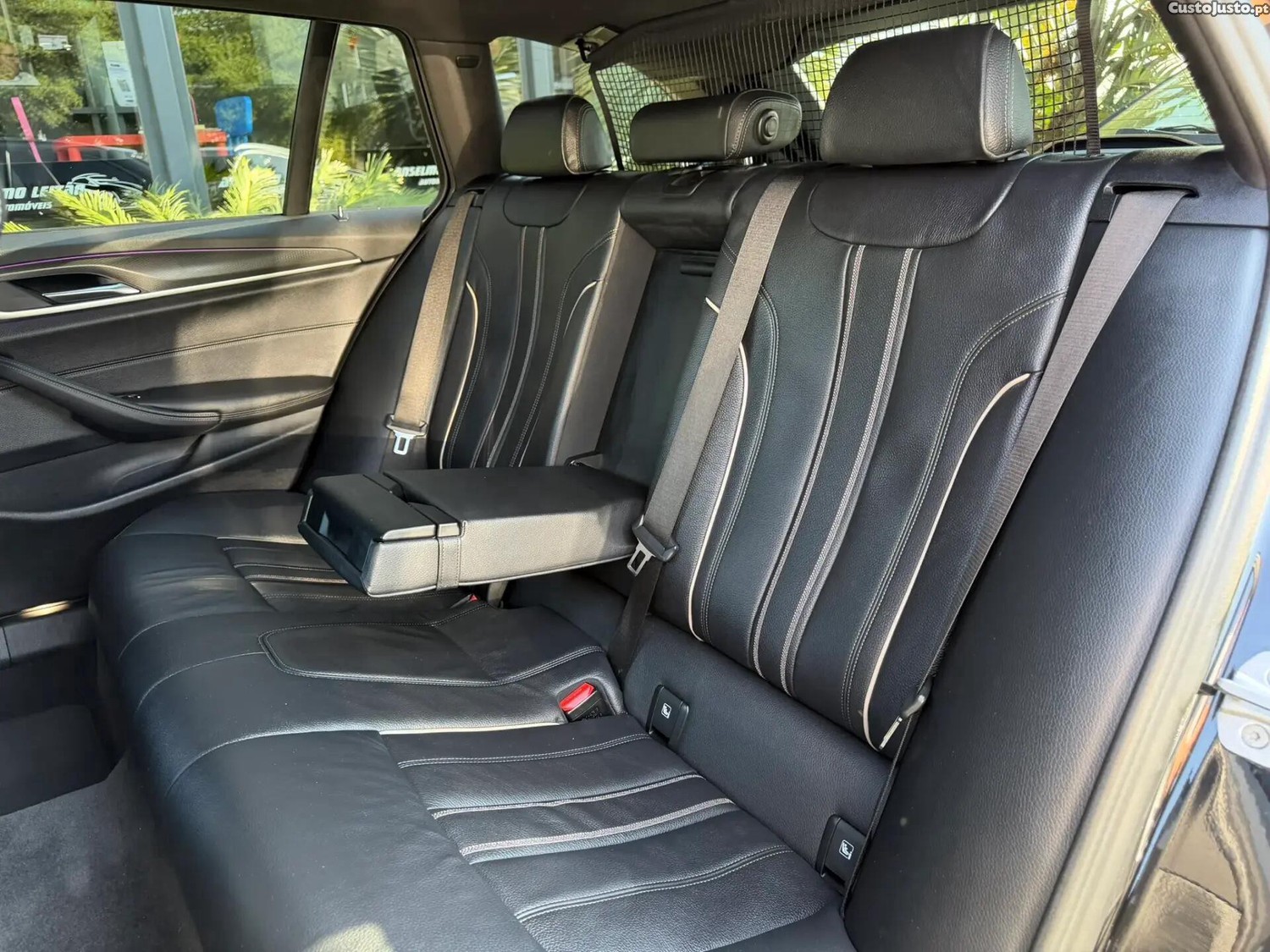 BMW 520 e Pack M — fotografia 11