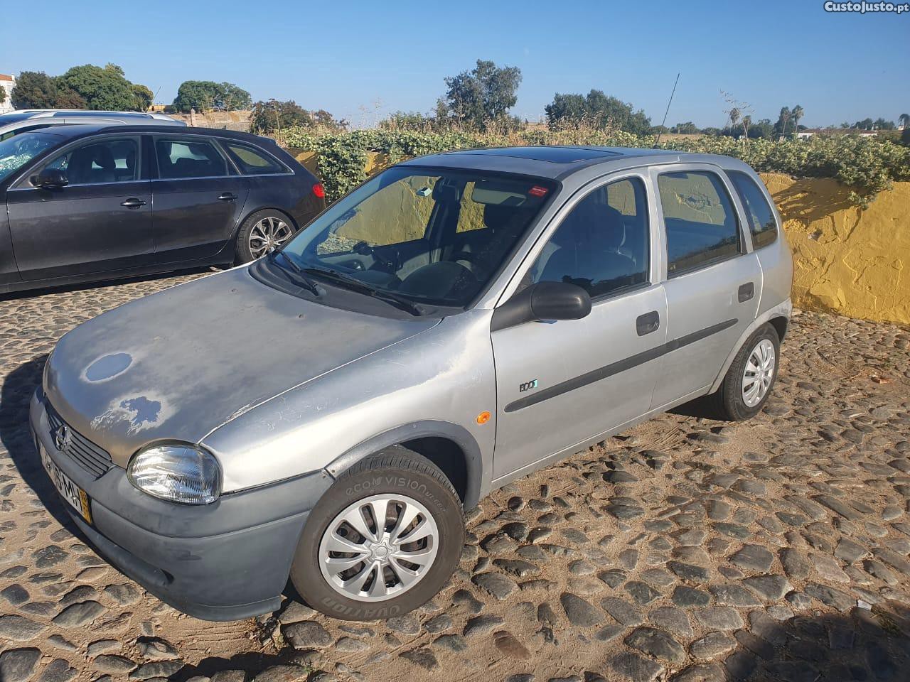 Opel Corsa B 1.5 TD — fotografia 6