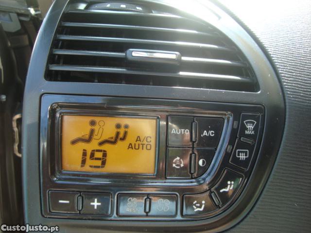 Citroën C4 Picasso 1.6 110 CV — fotografia 5