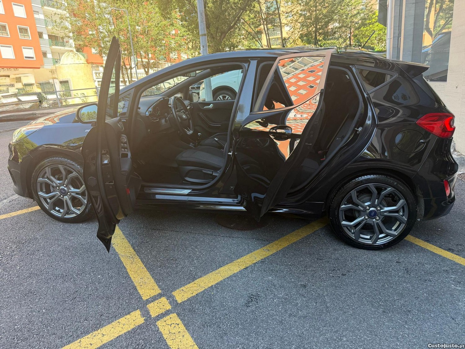 Ford Fiesta 1.0 EcoBoost S&S ST-LINE — fotografia 19