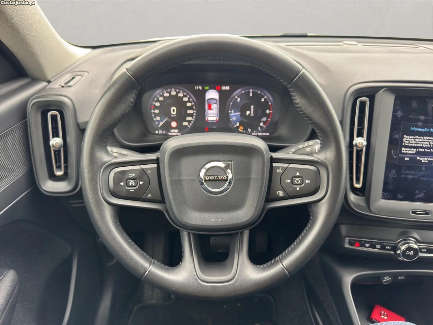 Volvo XC 40 2.0 D3 Geartronic — fotografia 11