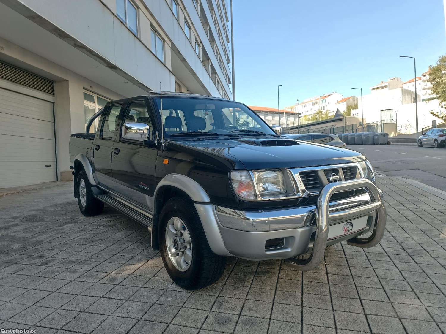 Nissan Navara 2.5 td 104cv azimute — fotografia 17