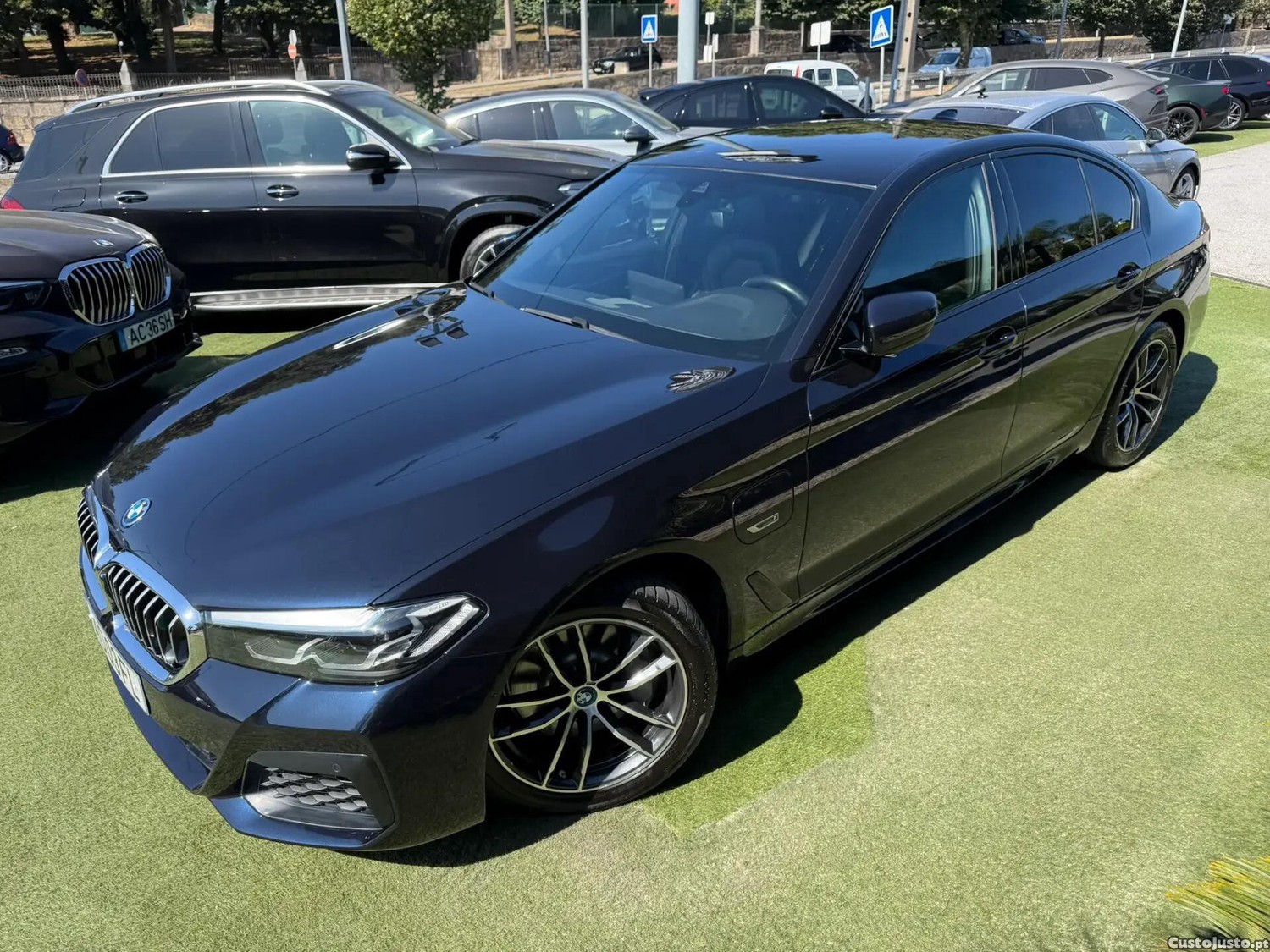 BMW 520 e Pack M — fotografia 25