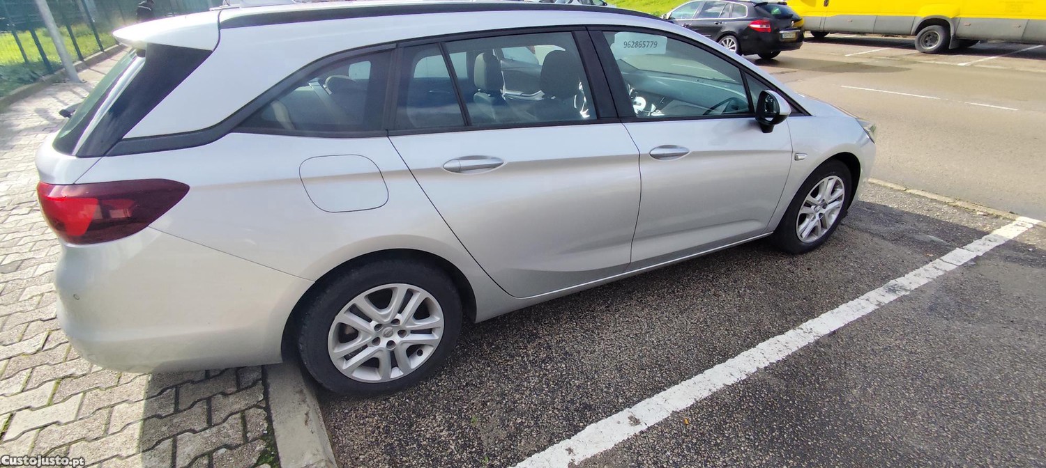 Opel Astra SW — fotografia 10