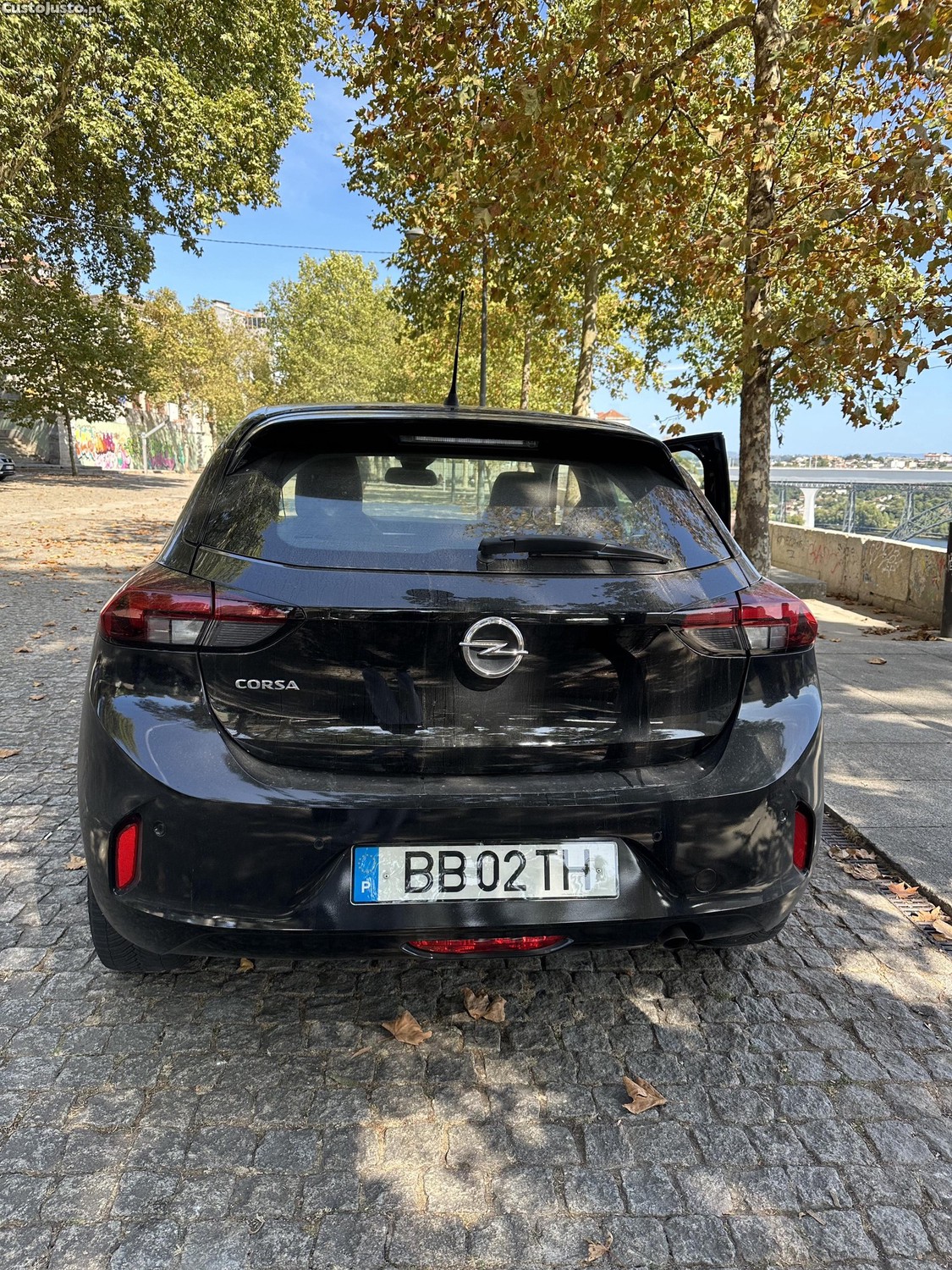 Opel Corsa 1.2 — fotografia 10